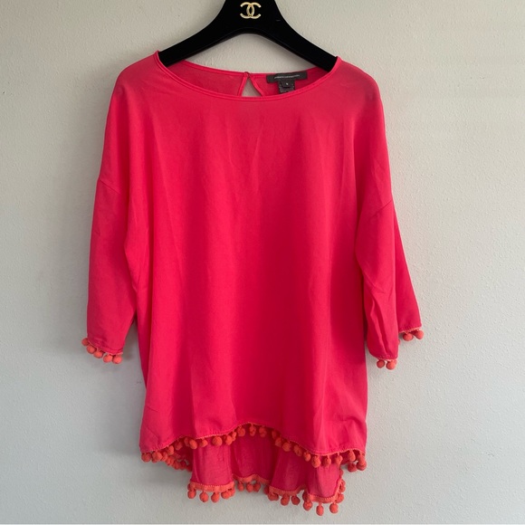 SUPER SALE! 4/$3 French Connection Pink Pom Pom Blouse - Picture 1 of 4